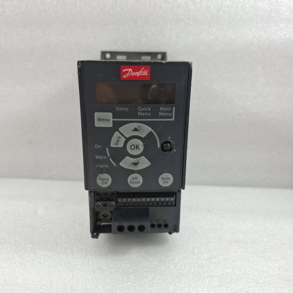 Danfoss 132F0018 VLT Micro Drive 0.75 KW 1.0 HP